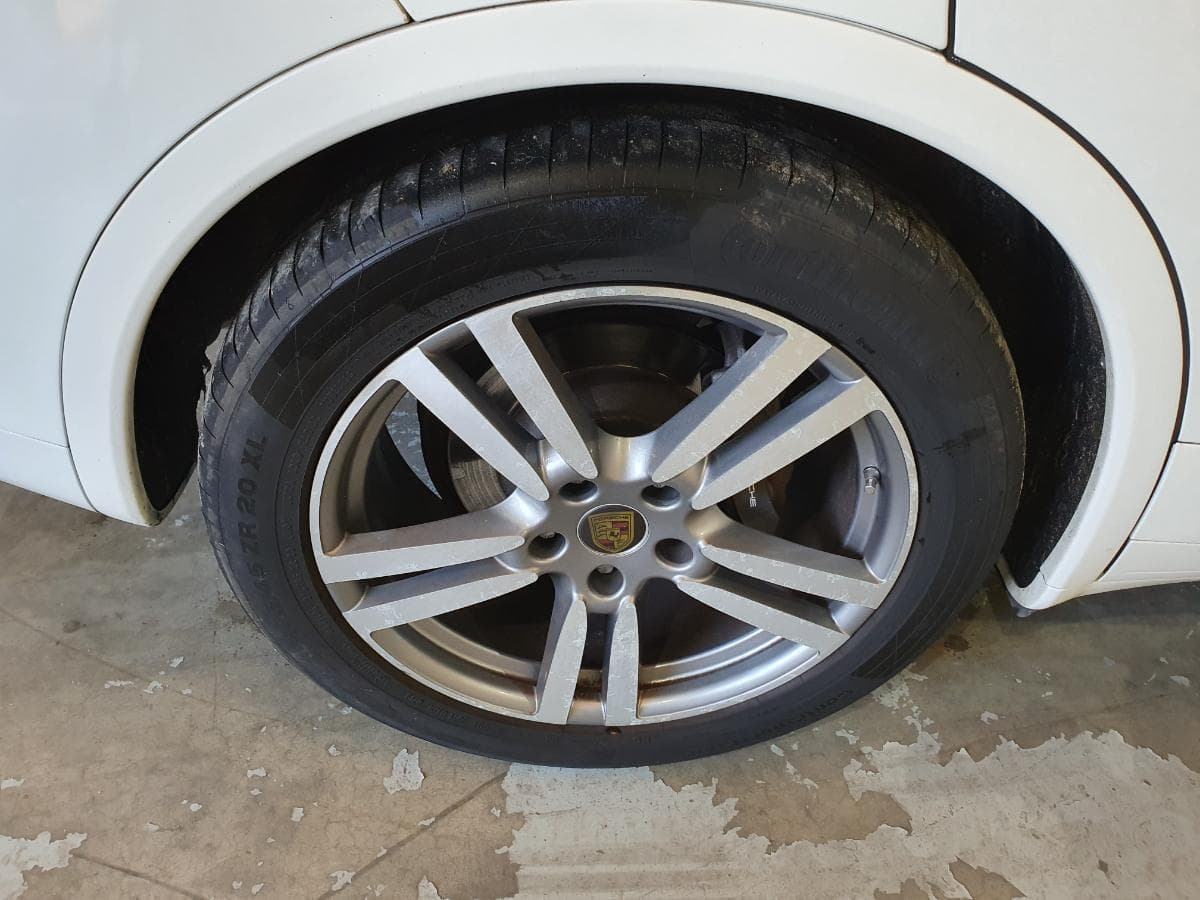 Porsche Cayenne 3.0D · Ano 2013 — imagem 15