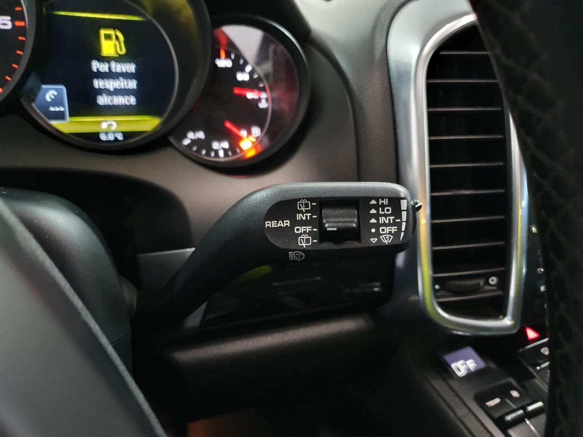 Porsche Cayenne 3.0D · Ano 2013 — imagem 44