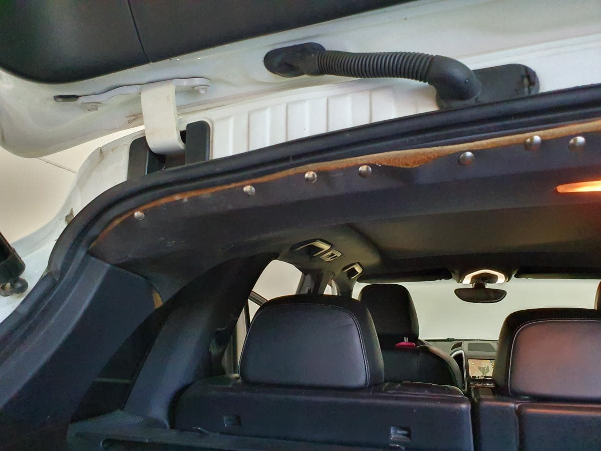Porsche Cayenne 3.0D · Ano 2013 — imagem 48