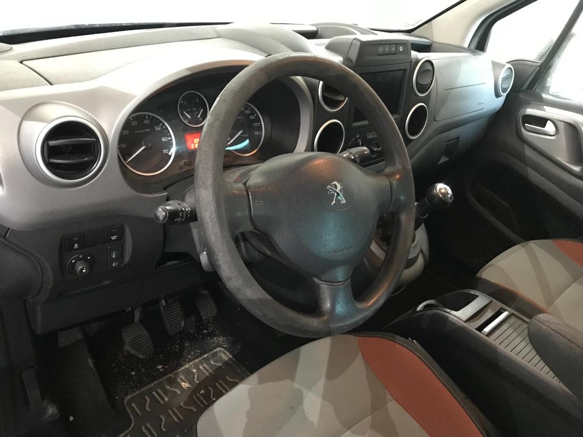 Peugeot Partner 1.6 Blue HDI — image 27