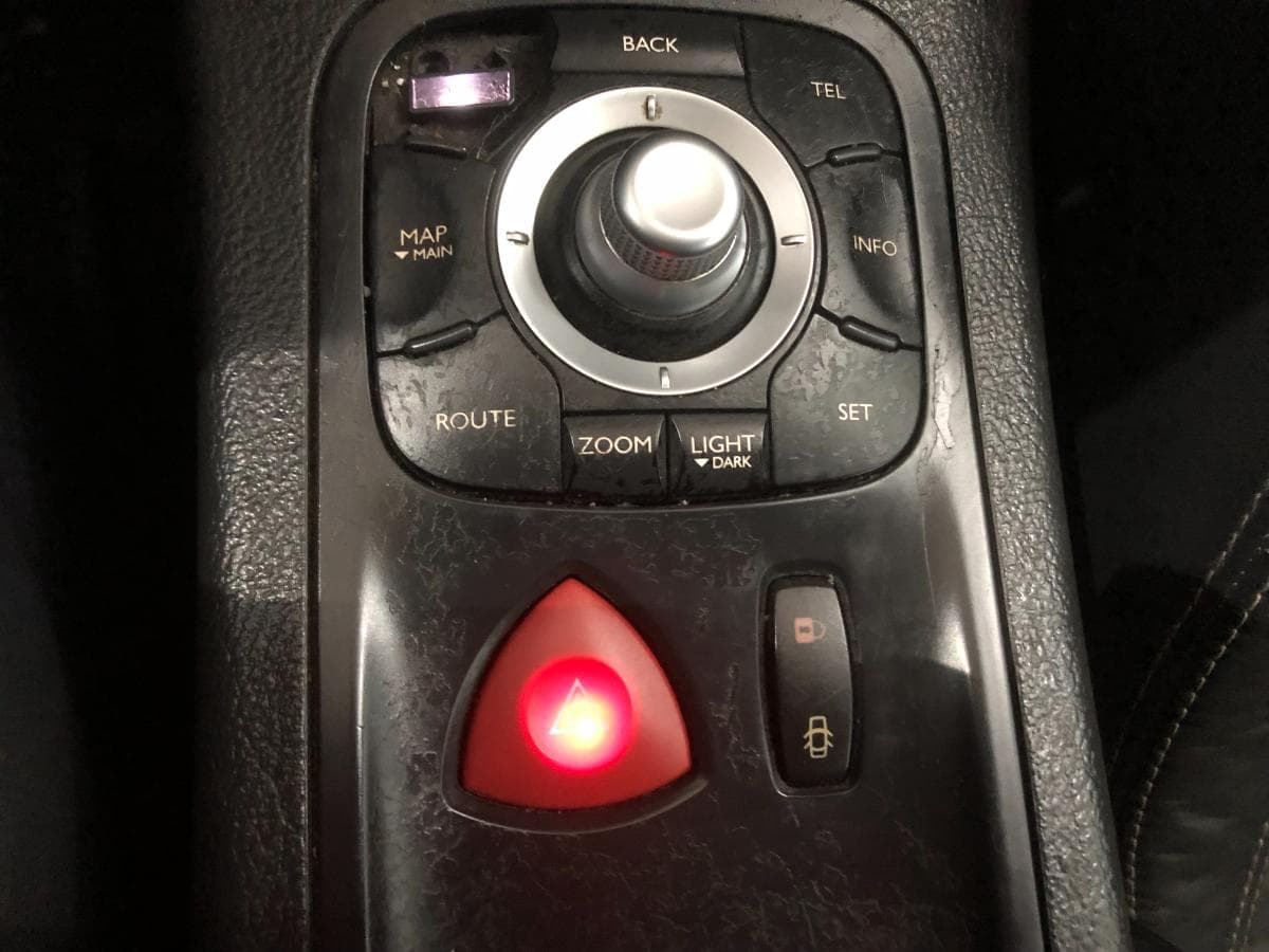 Renault Laguna 2.0 DCI · Ano 2007 — imagen 24