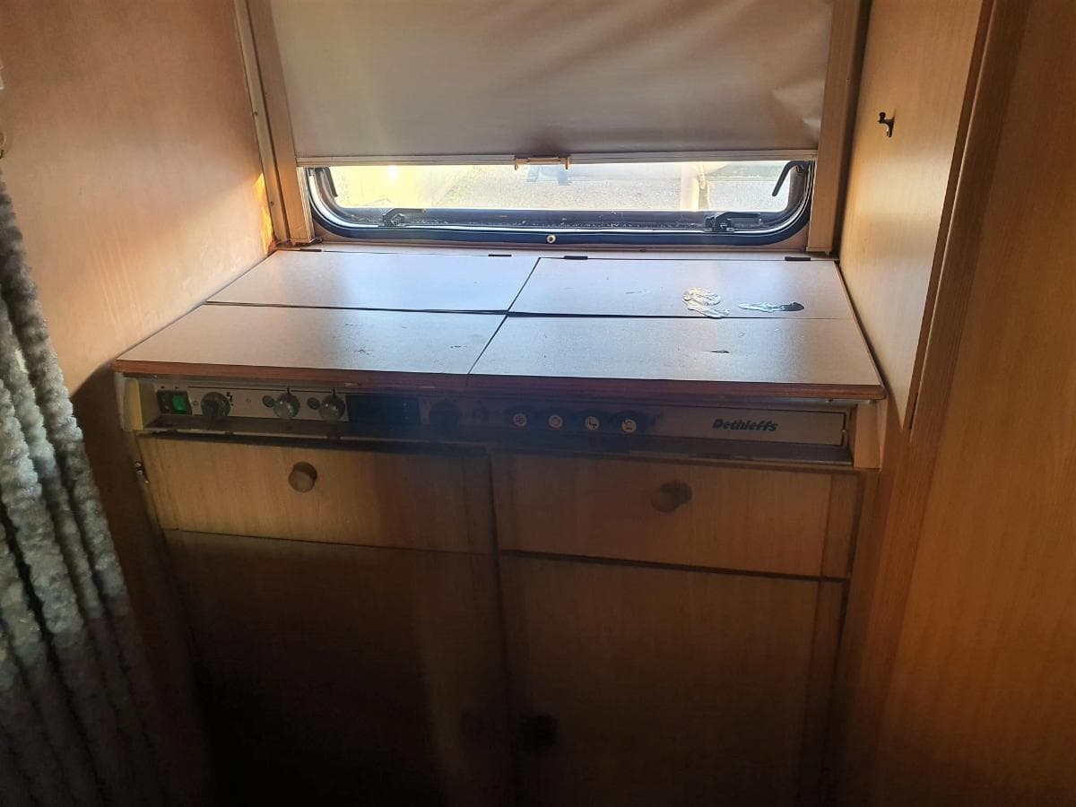 Autocaravana Dethleffs — imagem 5