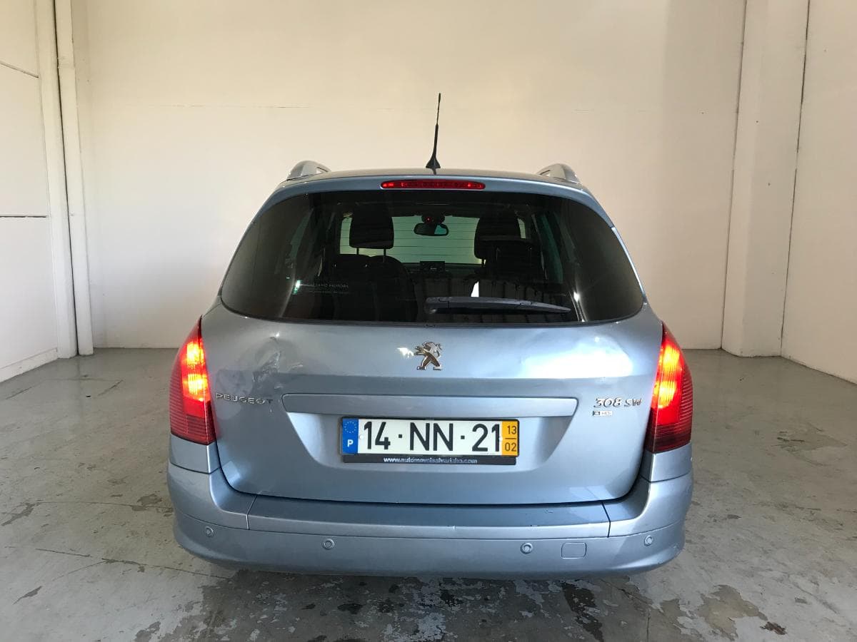 Peugeot 308 1.6 HDI · Ano 2013 — imagem 6