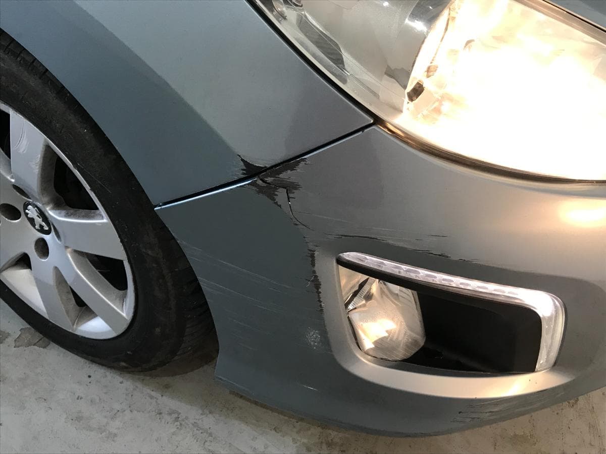 Peugeot 308 1.6 HDI · Ano 2013 — imagem 21