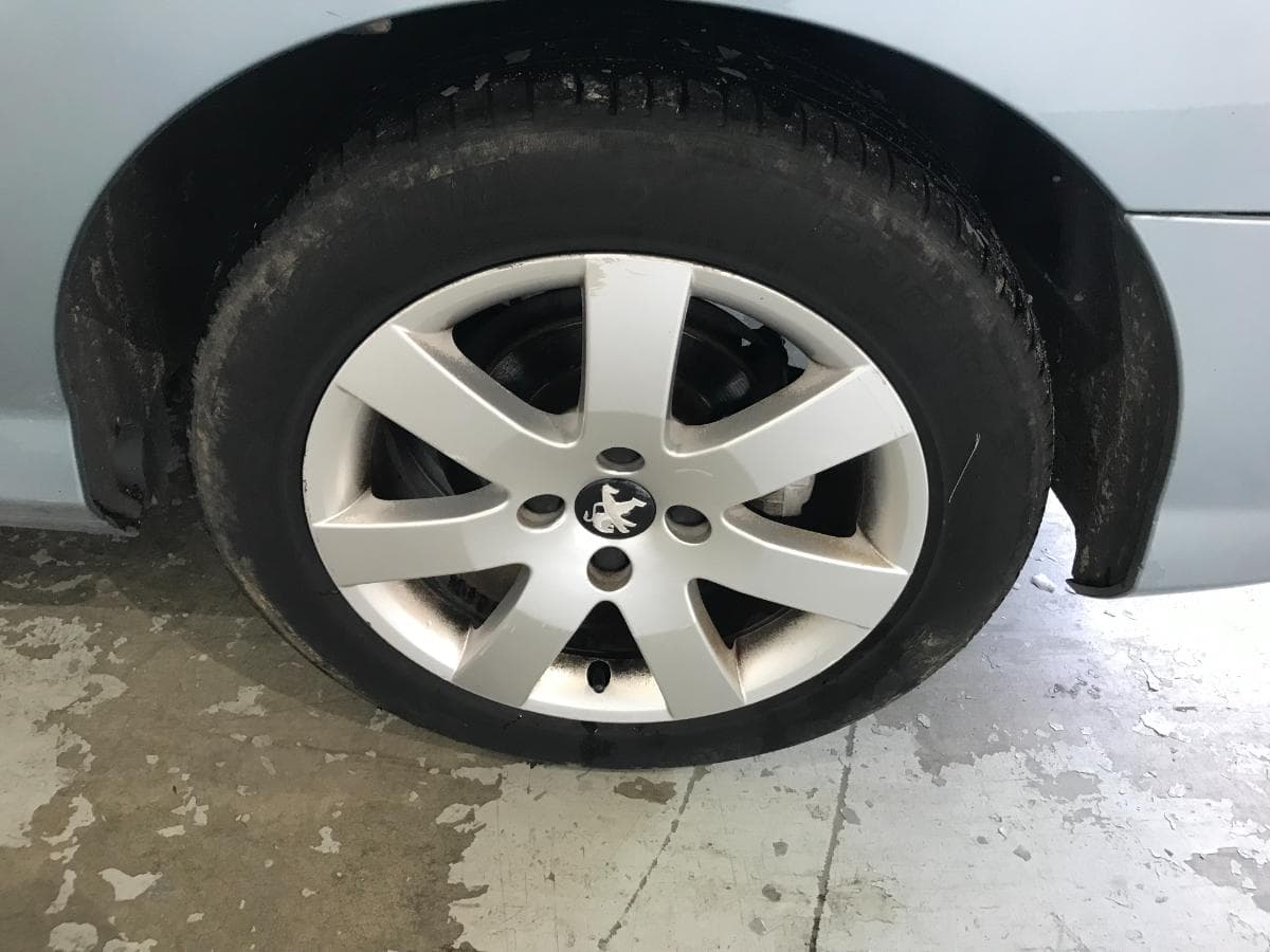 Peugeot 308 1.6 HDI · Ano 2013 — imagem 22