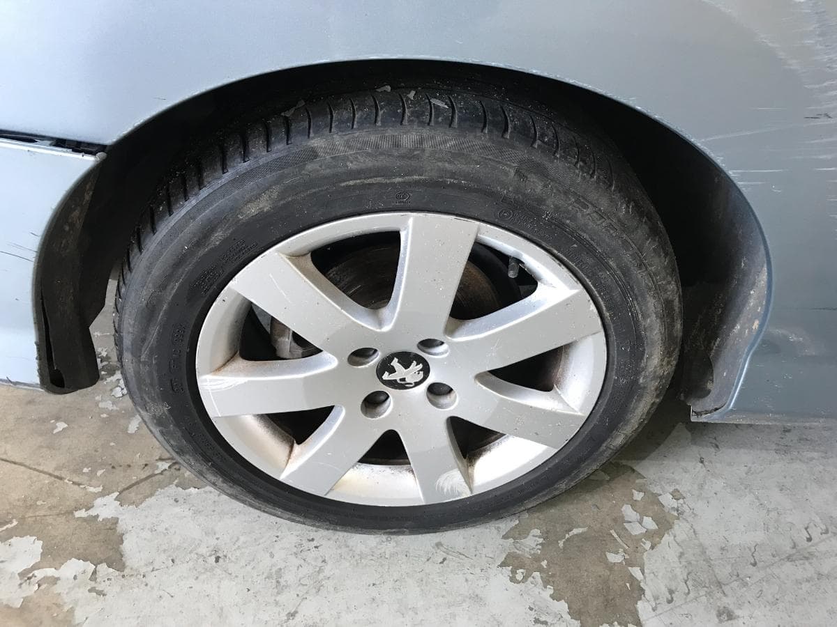 Peugeot 308 1.6 HDI · Ano 2013 — imagem 23