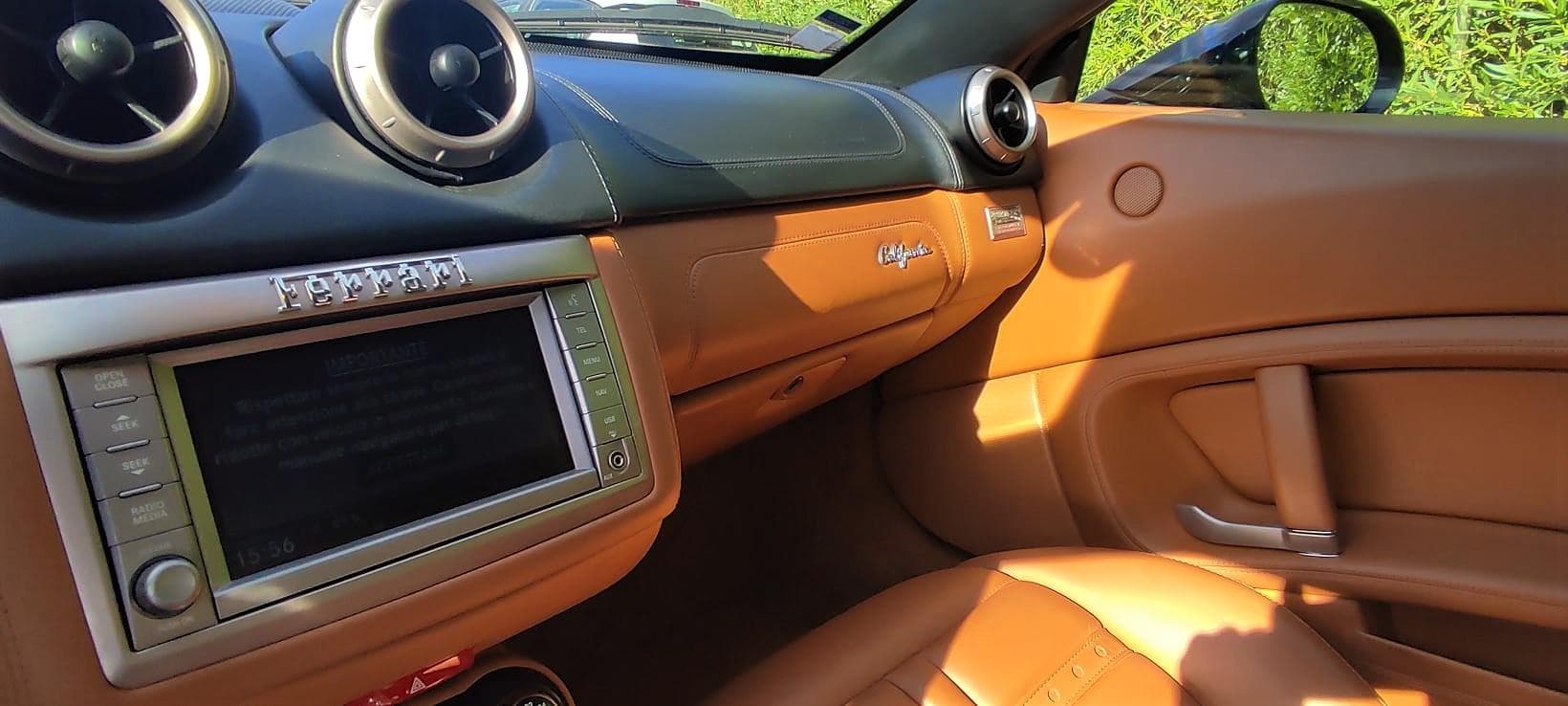 Ferrari California Cabrio — imagen 18