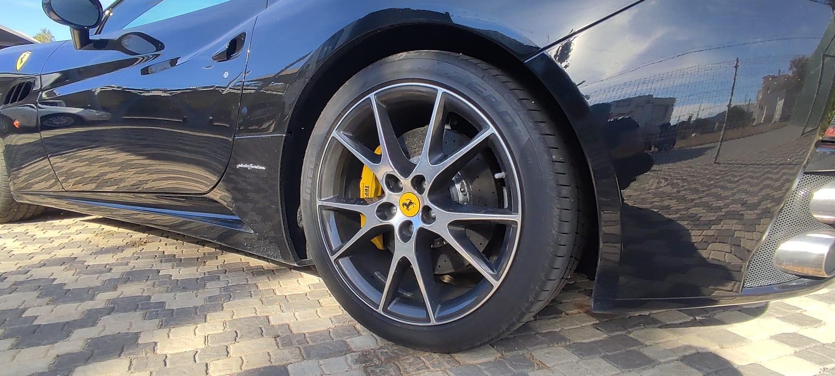 Ferrari California Cabrio — imagen 9