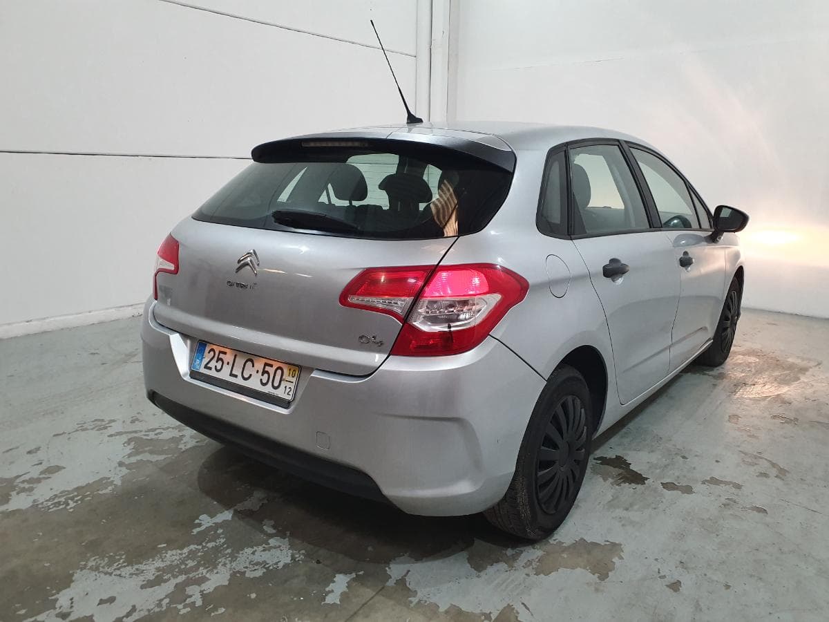 Citroen C4 1.6HDI · Ano 2010 — imagem 7