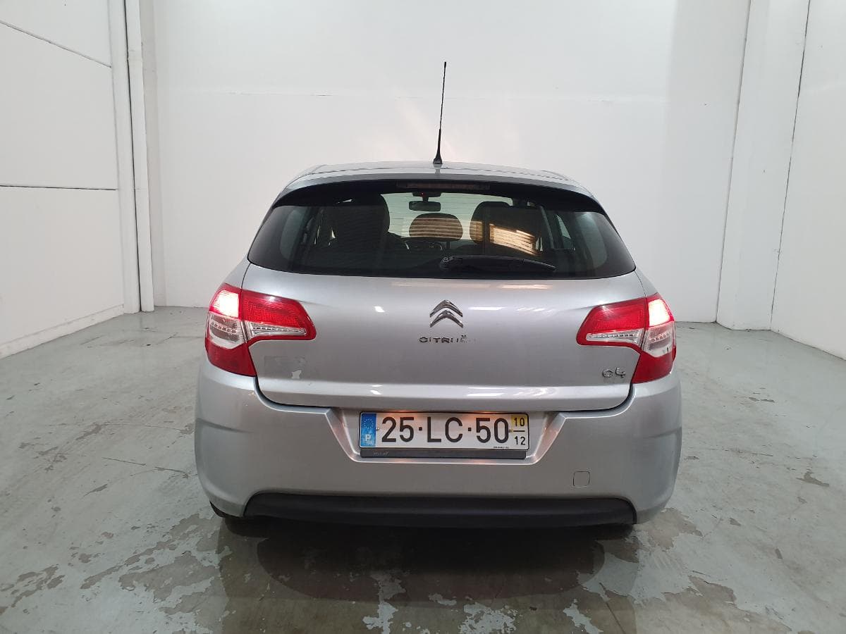Citroen C4 1.6HDI · Ano 2010 — imagem 6