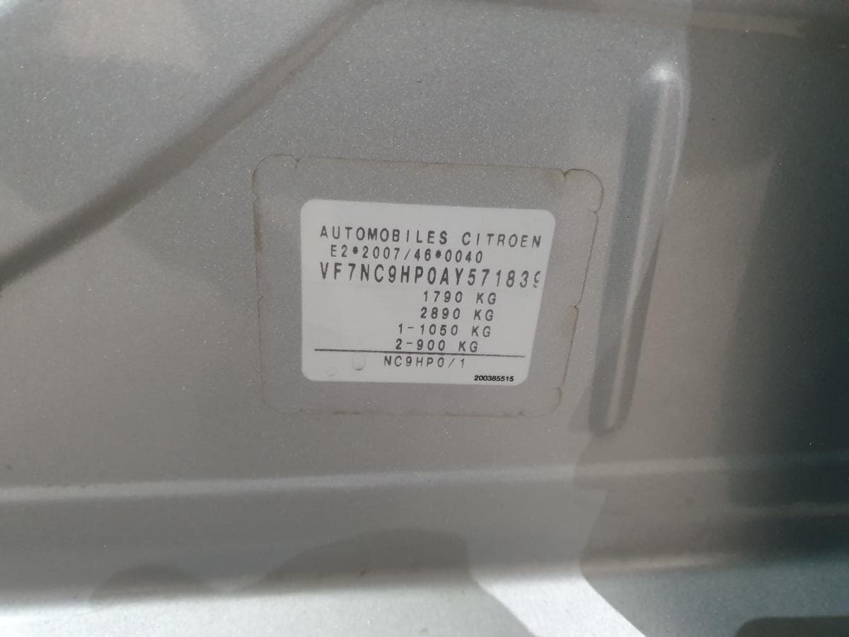 Citroen C4 1.6HDI · Ano 2010 — imagem 20