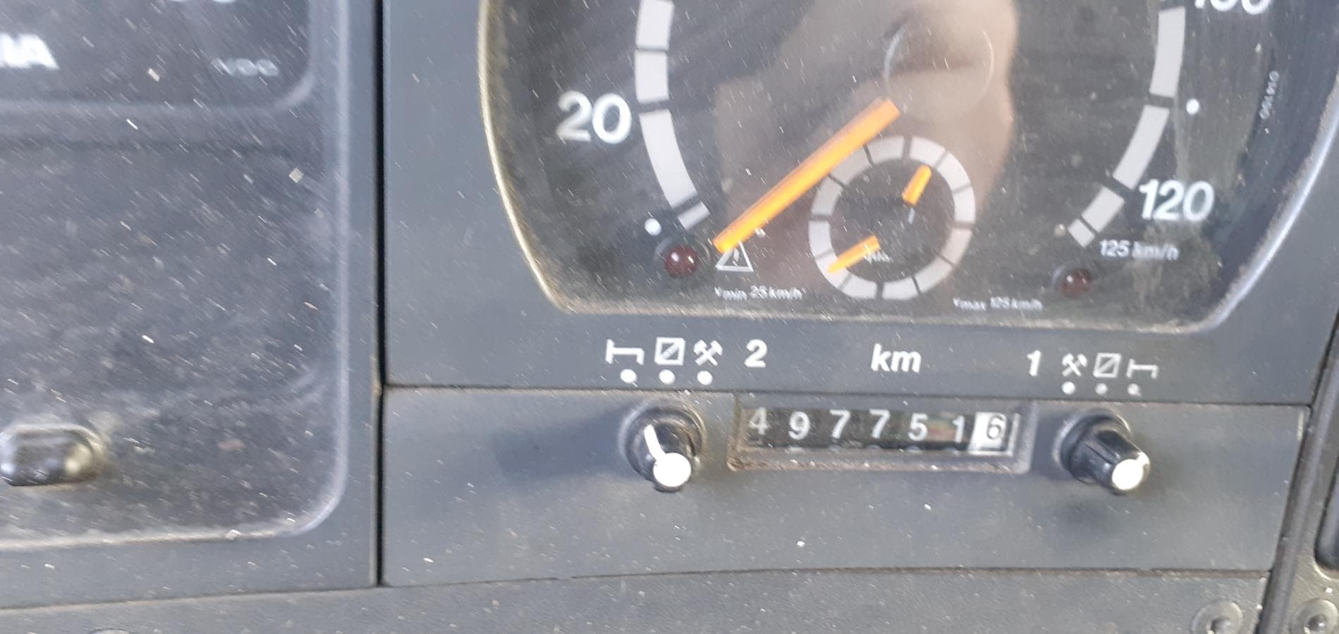 Scania 124L 400 — imagem 15