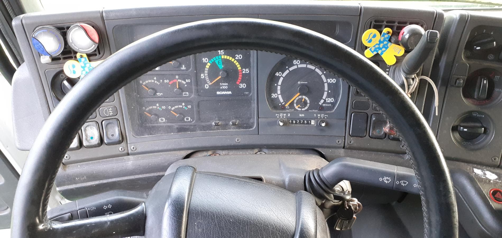 Scania 124L 400 — imagem 14