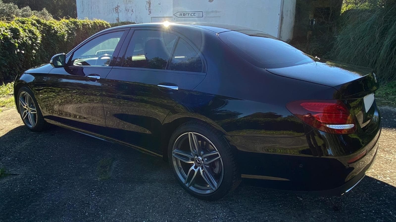 Mercedes-Benz E400 D4Matic · Ano 2018 — imagem 6