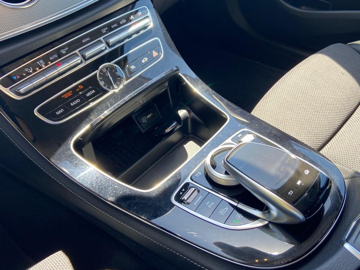 Mercedes-Benz E400 D4Matic · Ano 2018 — imagem 13