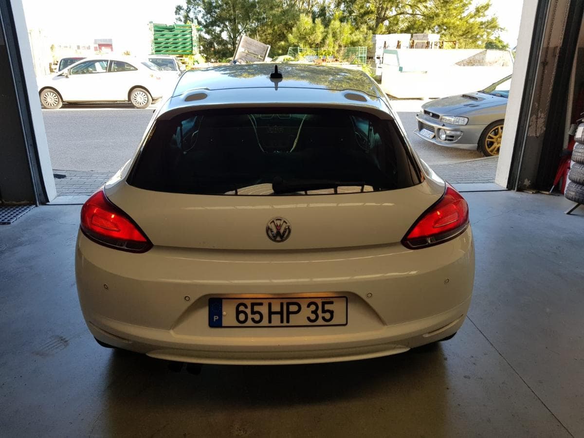 Volkswagen Scirocco 2.0 TDI · Ano 2011 — imagen 10