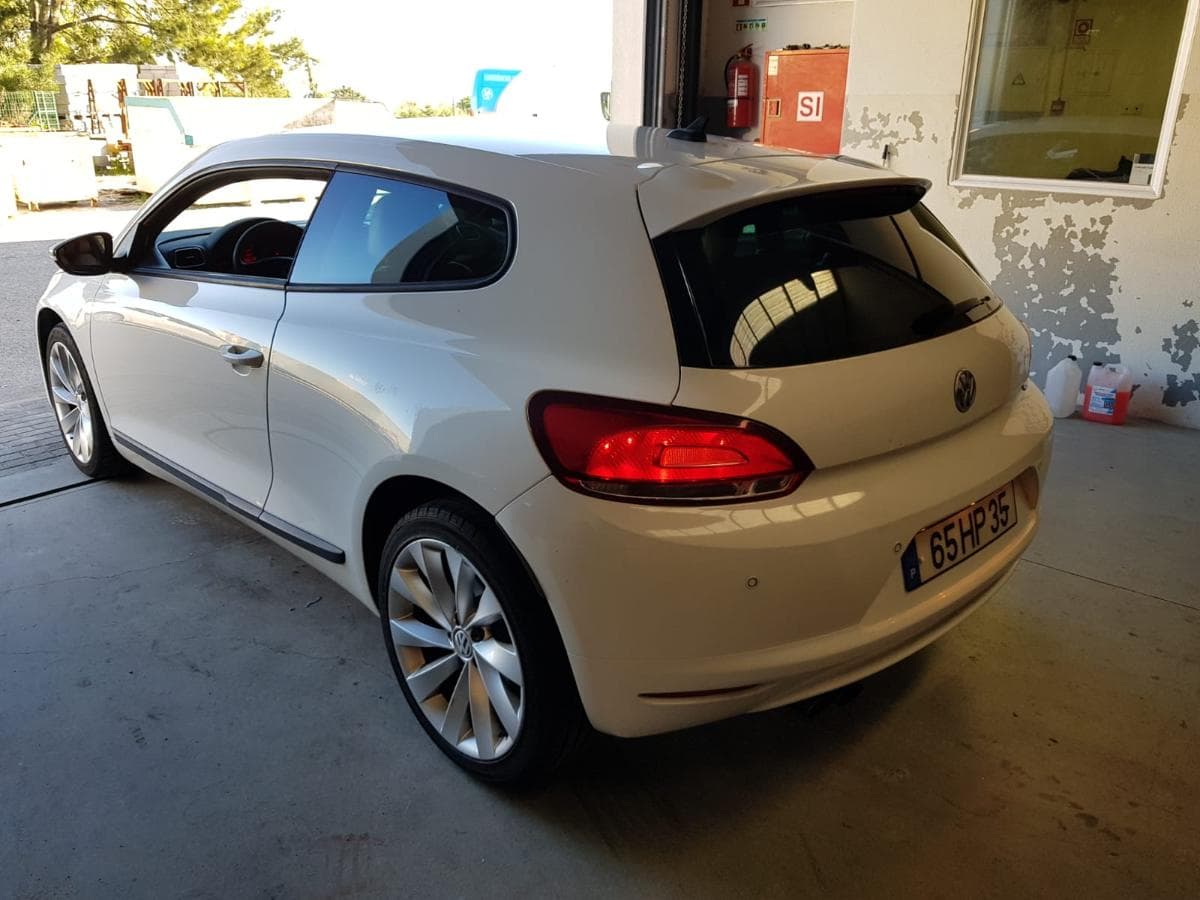 Volkswagen Scirocco 2.0 TDI · Ano 2011 — imagen 8