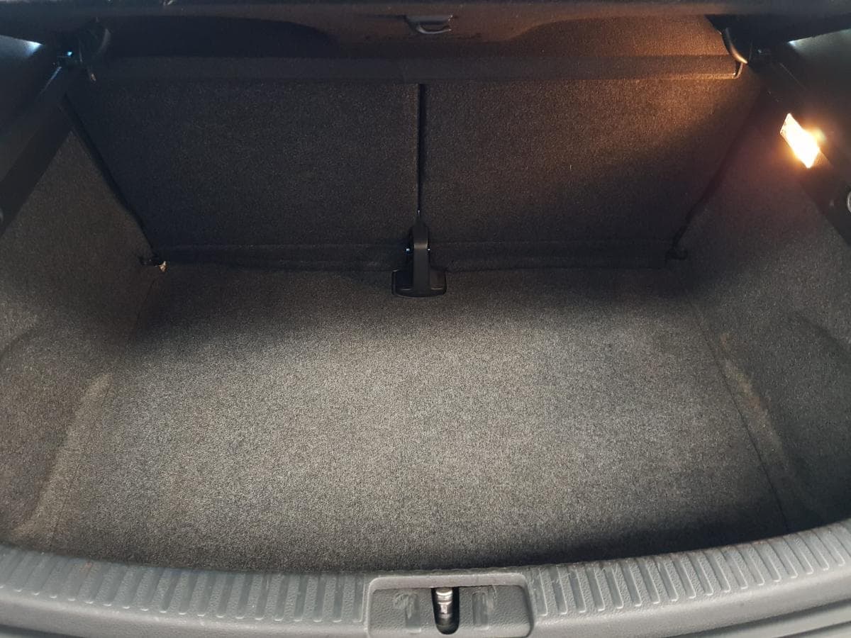Volkswagen Scirocco 2.0 TDI · Ano 2011 — imagen 11