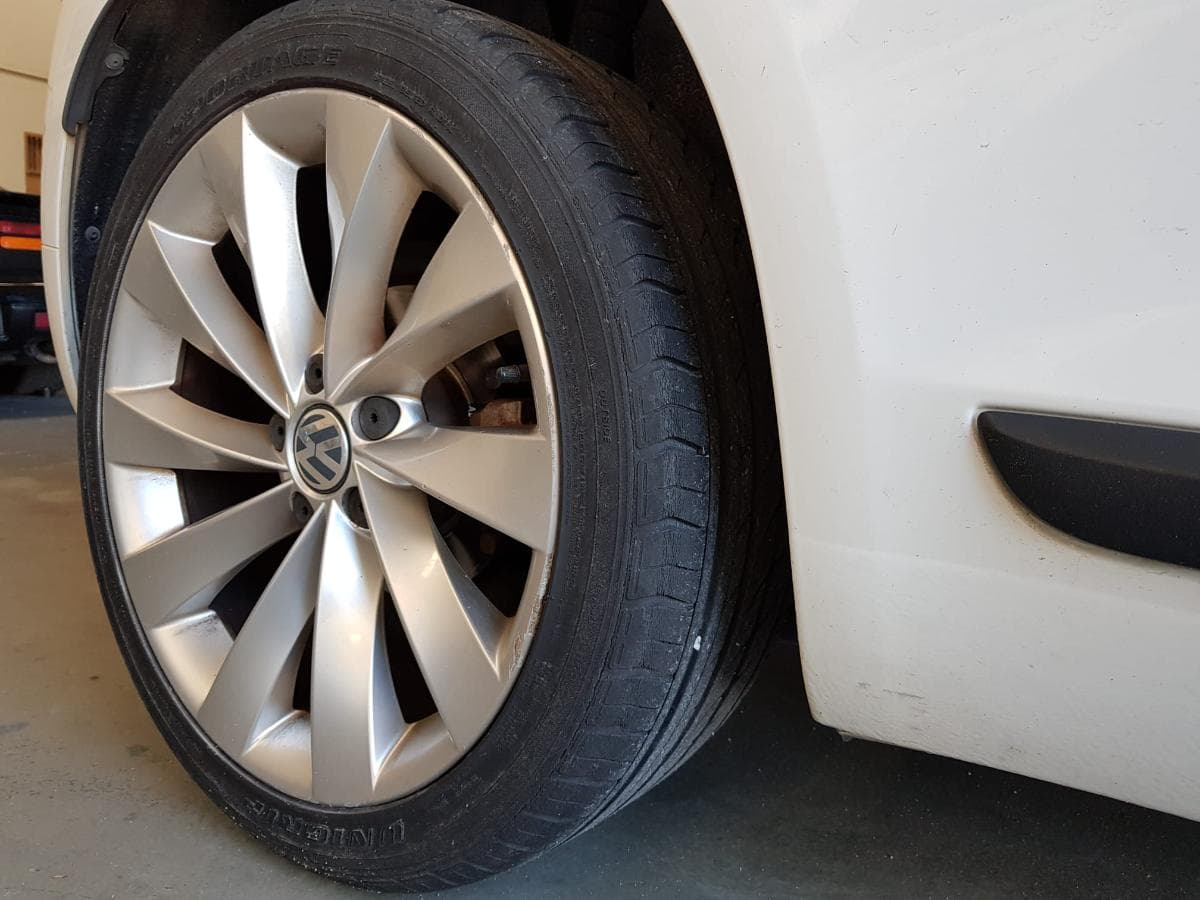 Volkswagen Scirocco 2.0 TDI · Ano 2011 — imagen 14