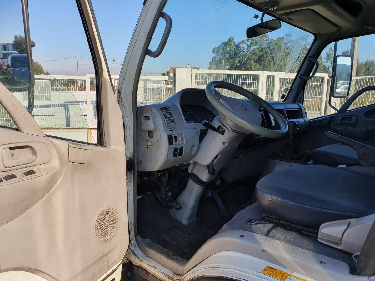 Toyota Dyna · Ano 2007 — imagem 17