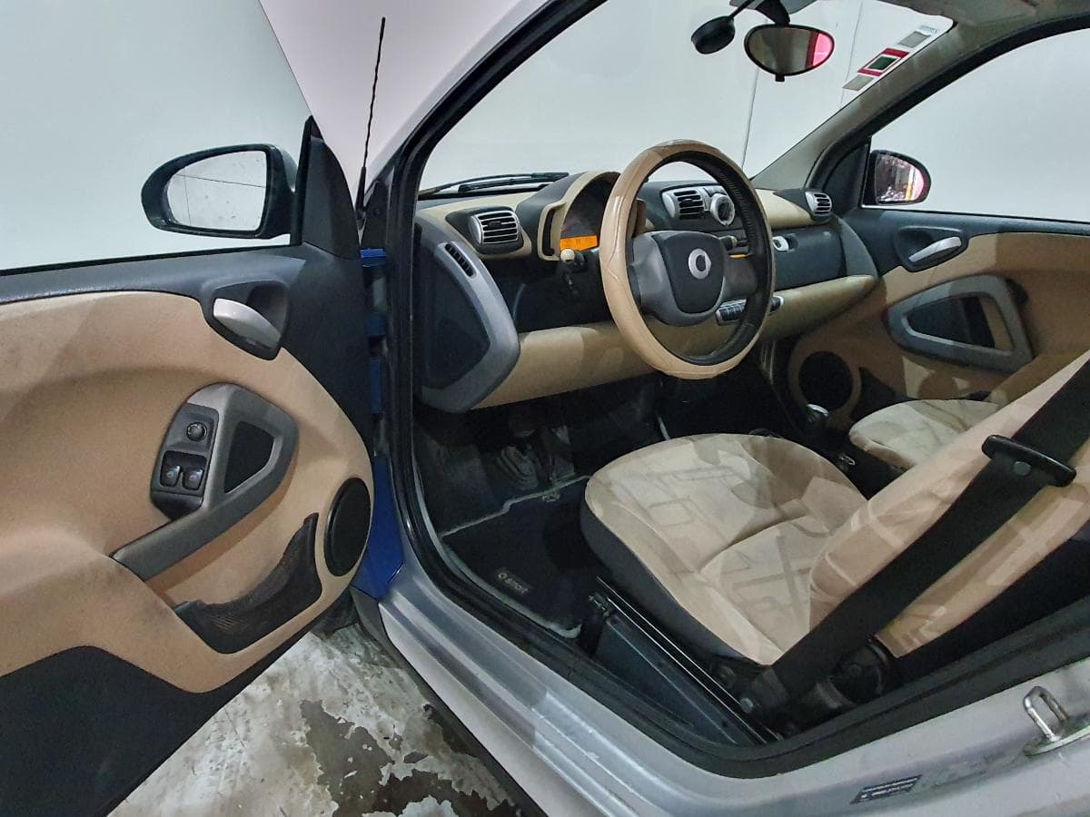 Smart Fortwo Coupé 0.8 CDI · Ano 2010 — imagem 16