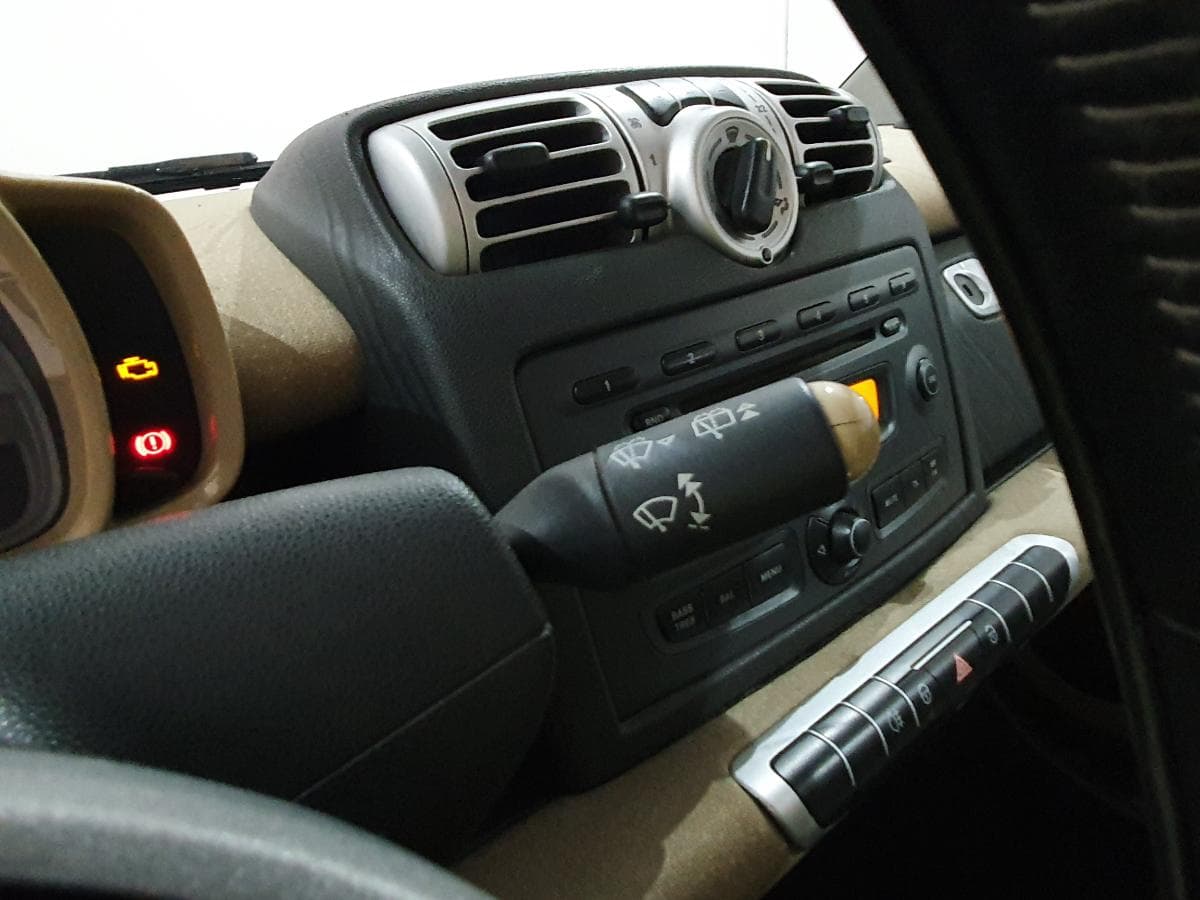 Smart Fortwo Coupé 0.8 CDI · Ano 2010 — imagem 21