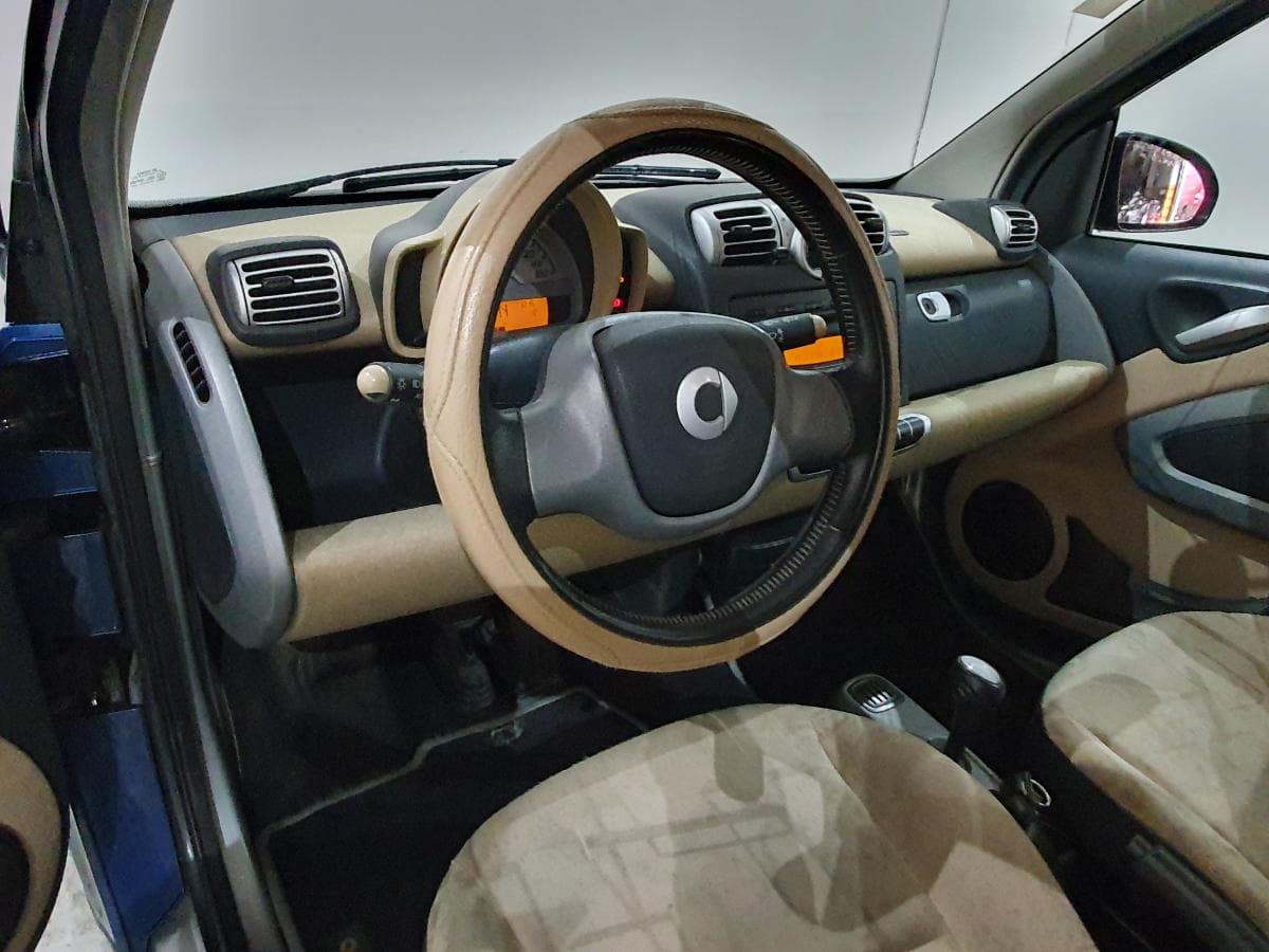 Smart Fortwo Coupé 0.8 CDI · Ano 2010 — imagem 22