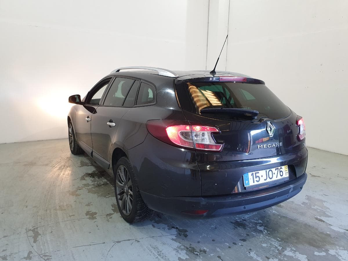Renault Mégane 1.5DCI · Ano 2010 — imagen 4