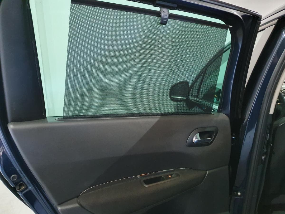 Peugeot 5008 1.6HDI · Ano 2010 — imagen 31
