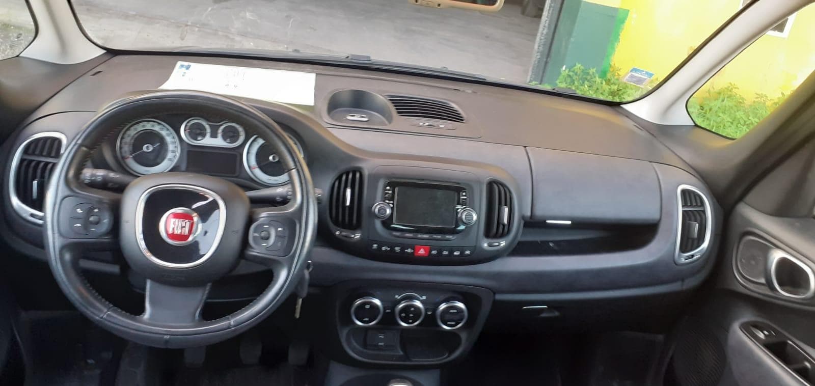 Fiat 500L · Ano 2013 — image 9