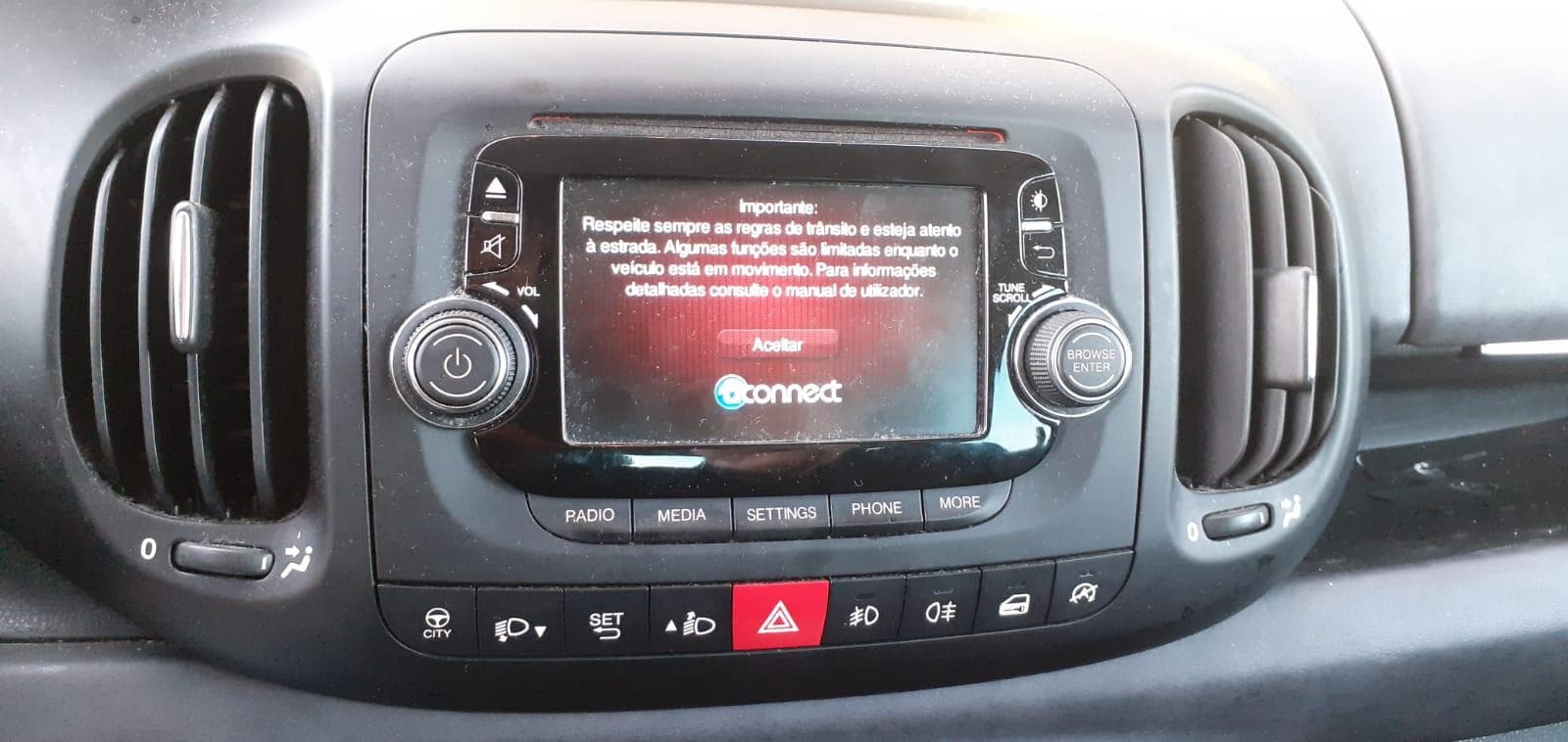 Fiat 500L · Ano 2013 — image 13