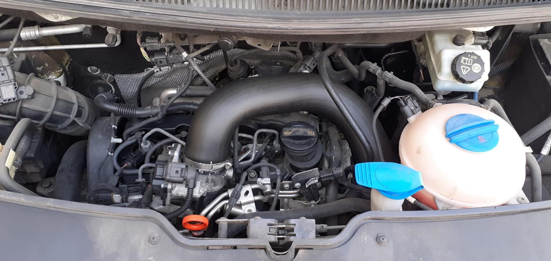 Volkswagen Transporter 2.0TDI · Ano 2012 — imagen 12
