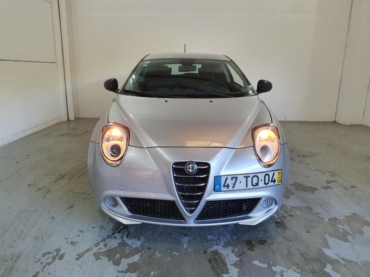 Alfa-Romeo Mito 1.3Multijet · Ano 2010 — image 2