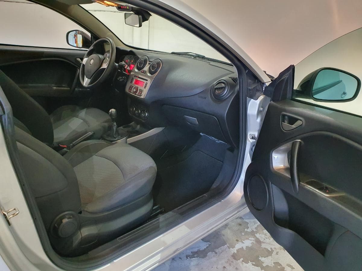 Alfa-Romeo Mito 1.3Multijet · Ano 2010 — image 21