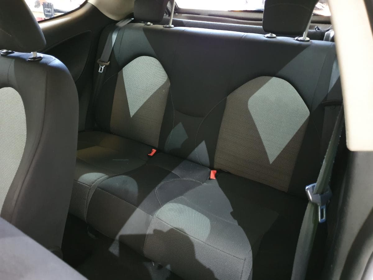 Alfa-Romeo Mito 1.3Multijet · Ano 2010 — image 26
