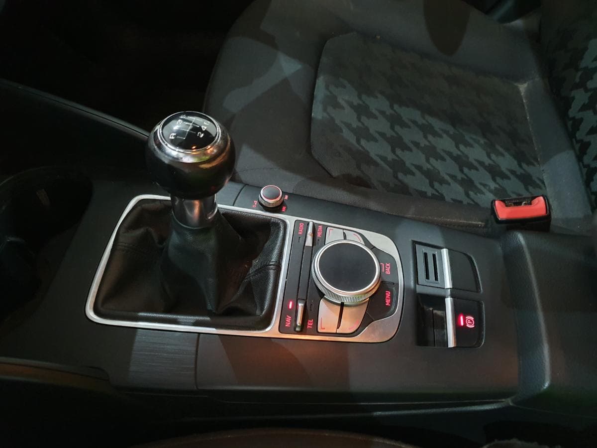 Audi A3 1.6TDI · Ano 2013 — imagen 39