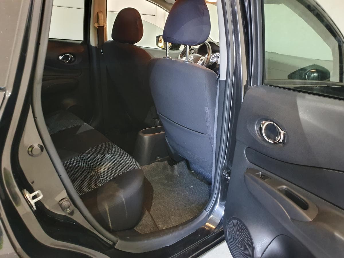 Nissan Note 1.5DCI · Ano 2015 — imagem 18