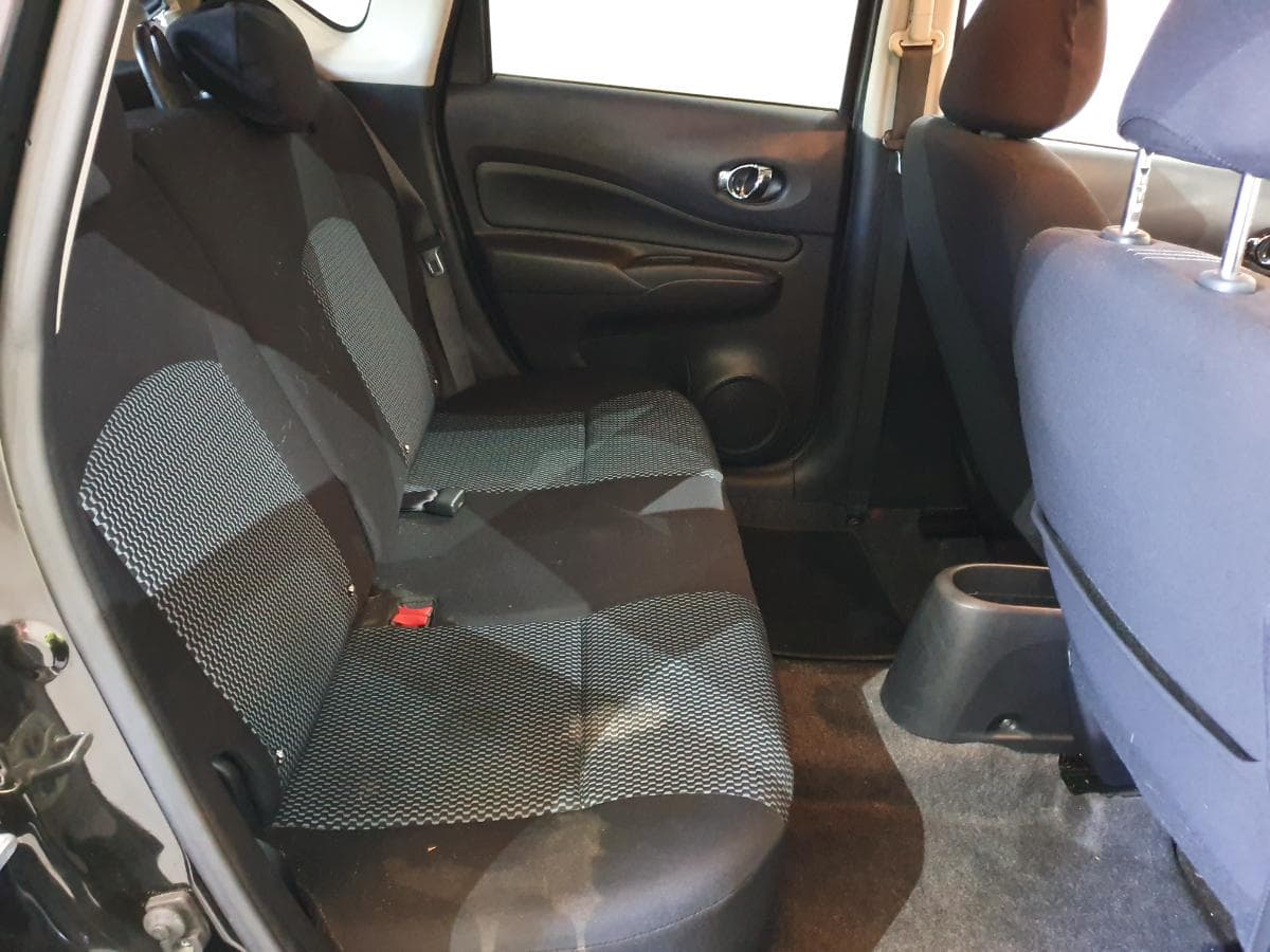 Nissan Note 1.5DCI · Ano 2015 — imagem 20
