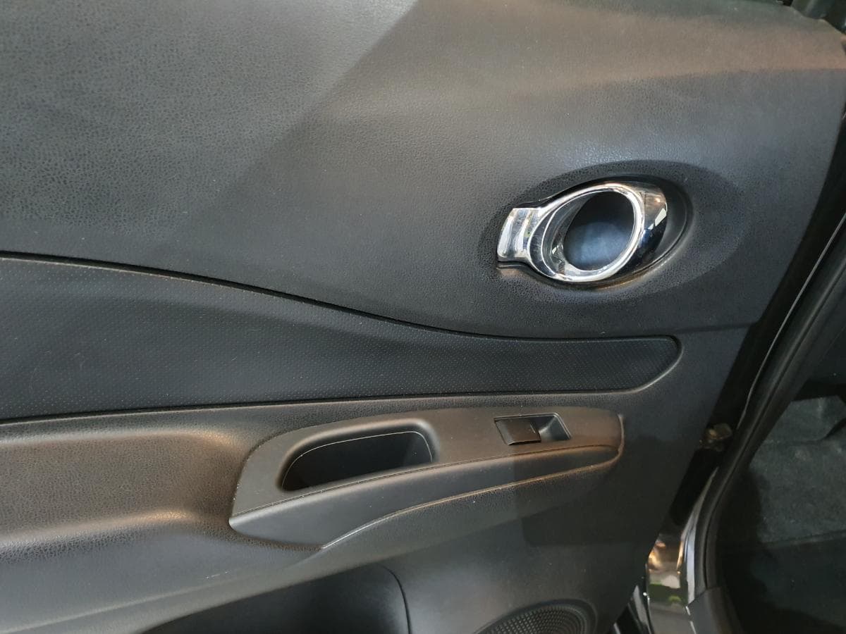 Nissan Note 1.5DCI · Ano 2015 — imagem 26