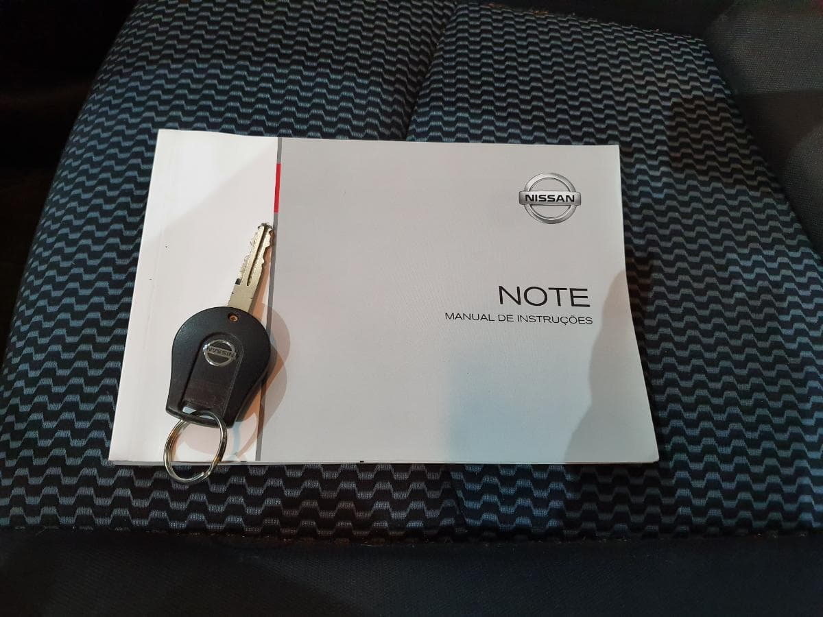 Nissan Note 1.5DCI · Ano 2015 — imagem 40