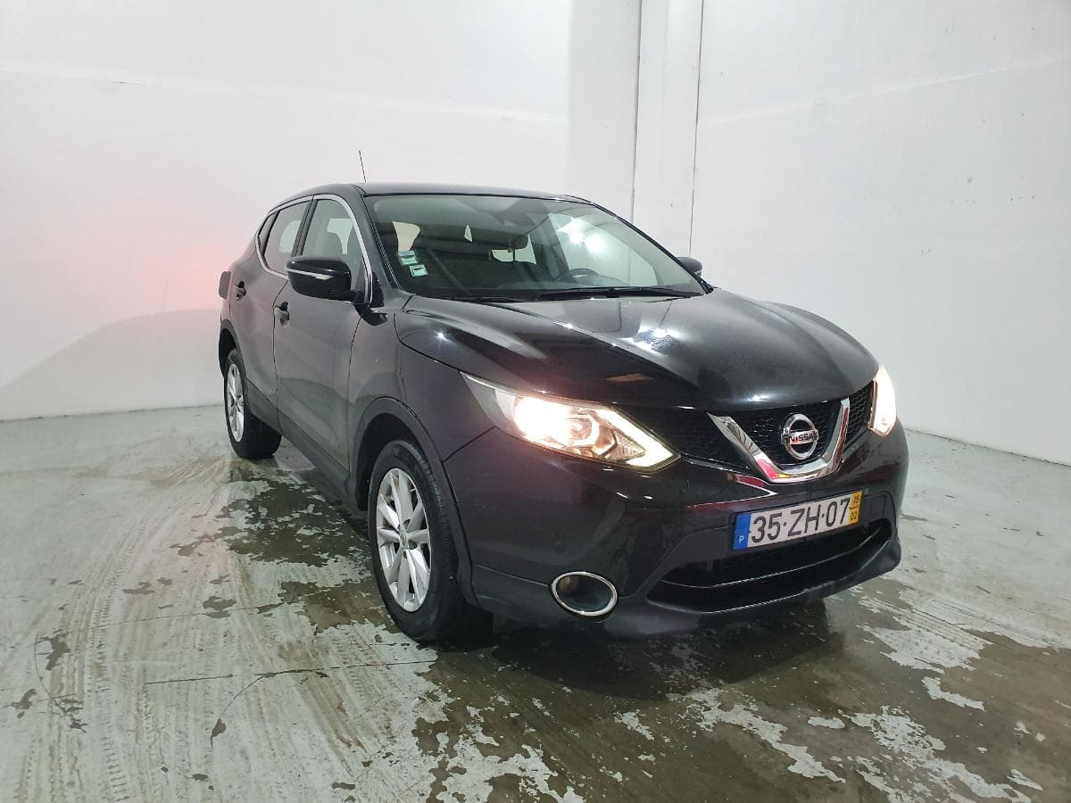 Nissan Qashqai 1.6DCI · Ano 2015 — image 1