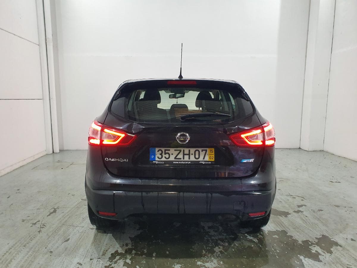 Nissan Qashqai 1.6DCI · Ano 2015 — image 6