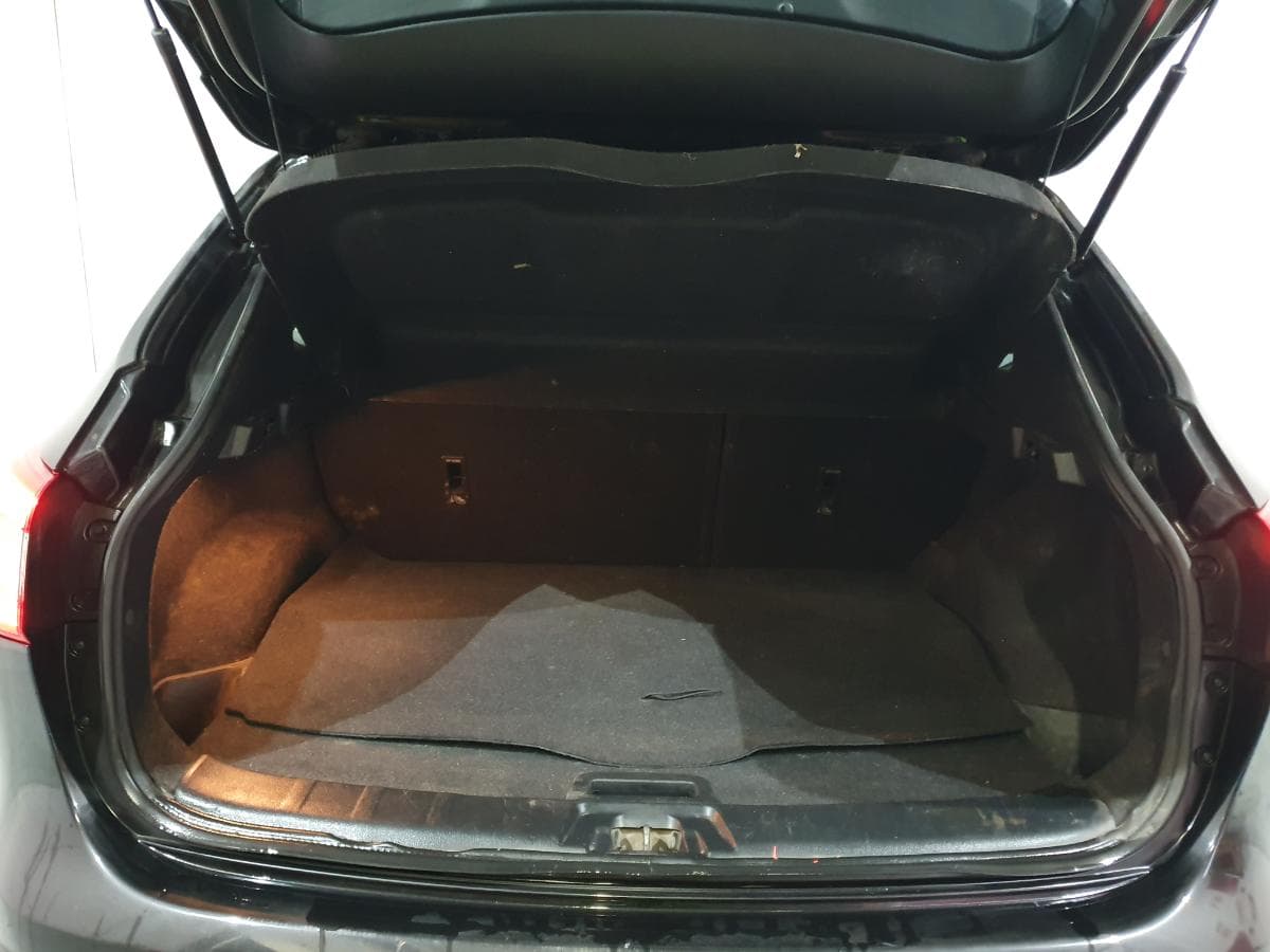 Nissan Qashqai 1.6DCI · Ano 2015 — image 12