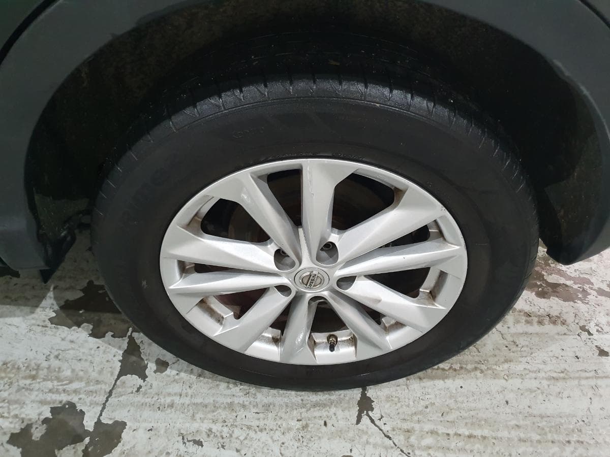 Nissan Qashqai 1.6DCI · Ano 2015 — image 19