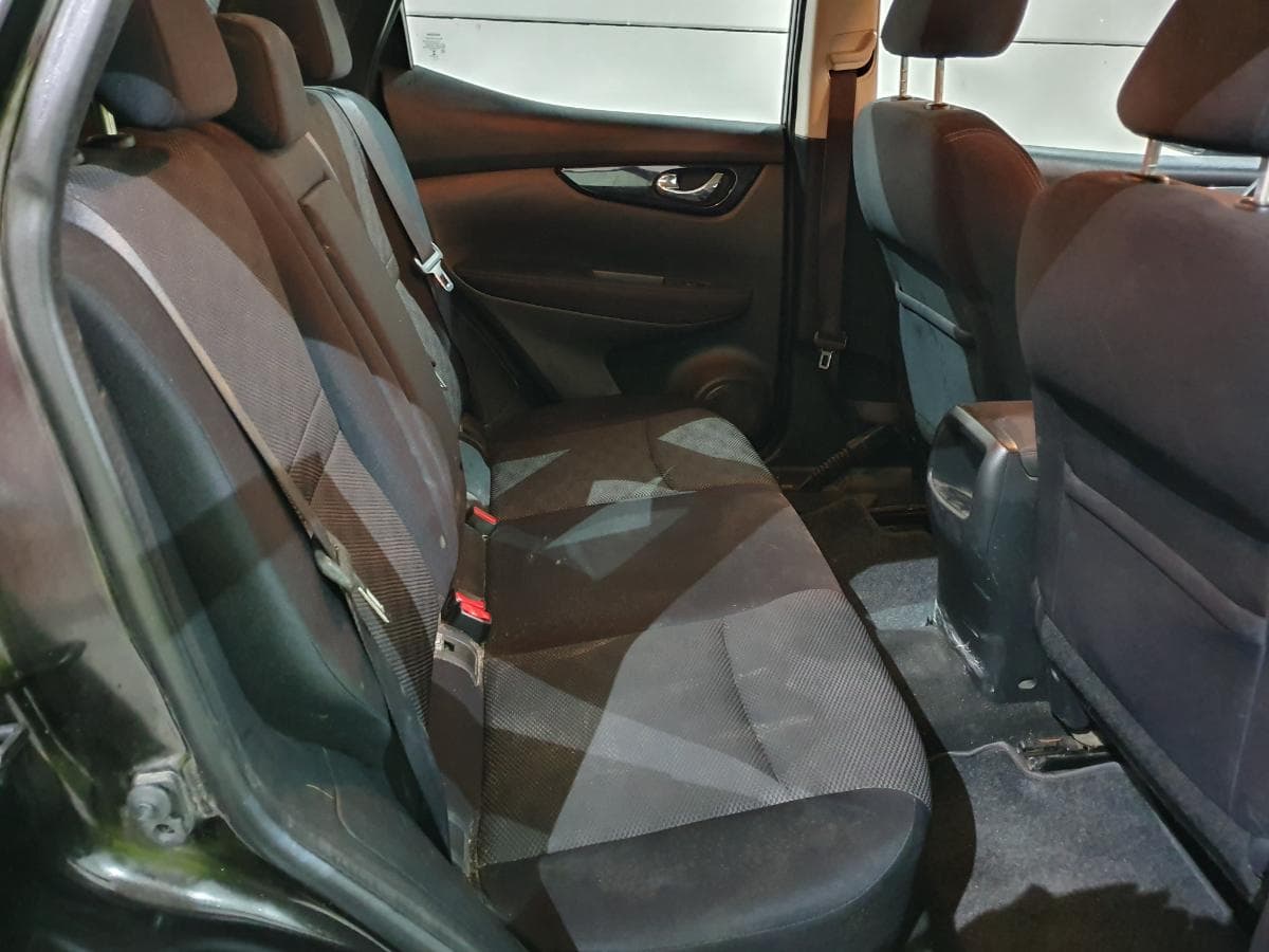 Nissan Qashqai 1.6DCI · Ano 2015 — image 28