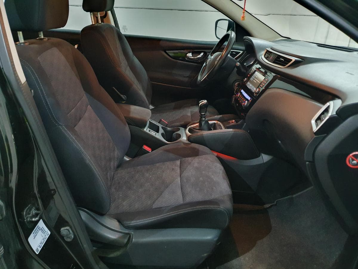 Nissan Qashqai 1.6DCI · Ano 2015 — image 31
