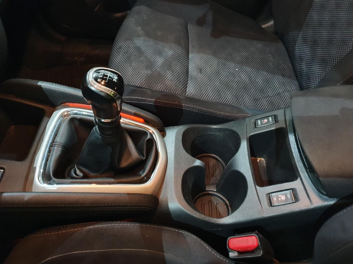 Nissan Qashqai 1.6DCI · Ano 2015 — image 44