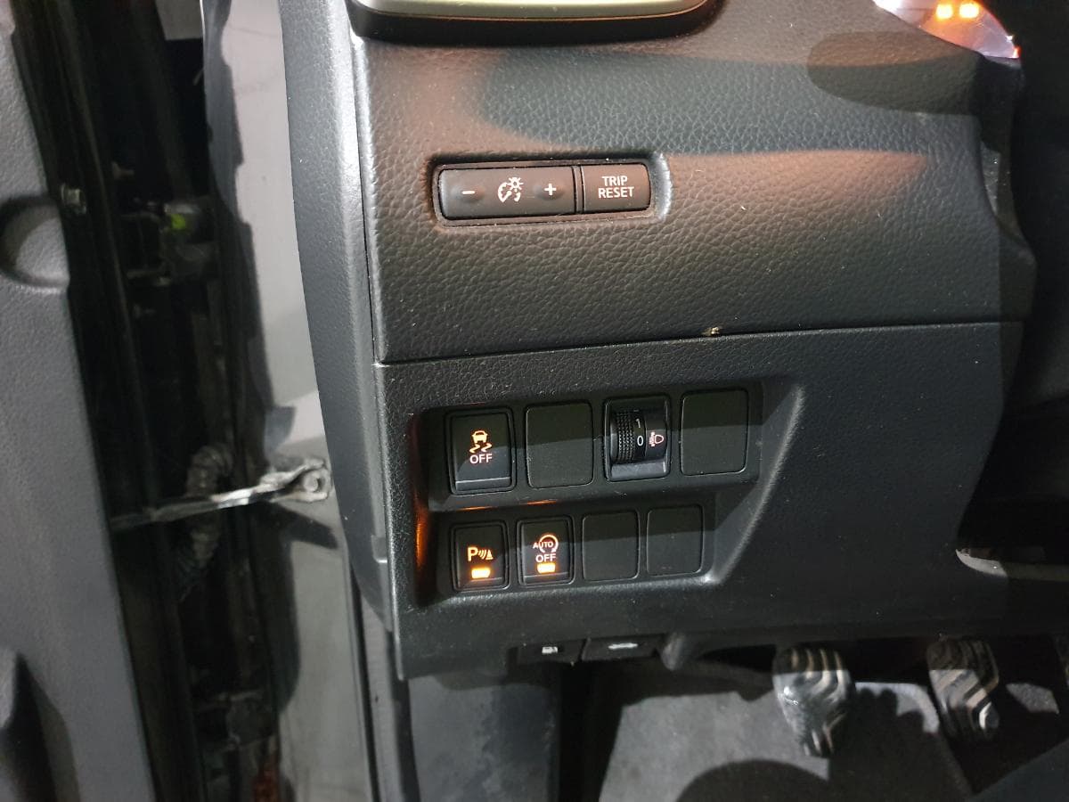 Nissan Qashqai 1.6DCI · Ano 2015 — image 46