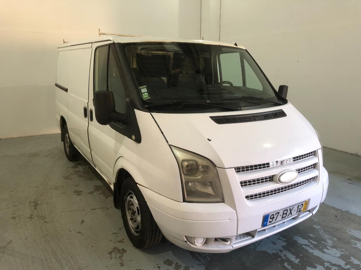 Ford Transit · Ano 2006 — imagen 2