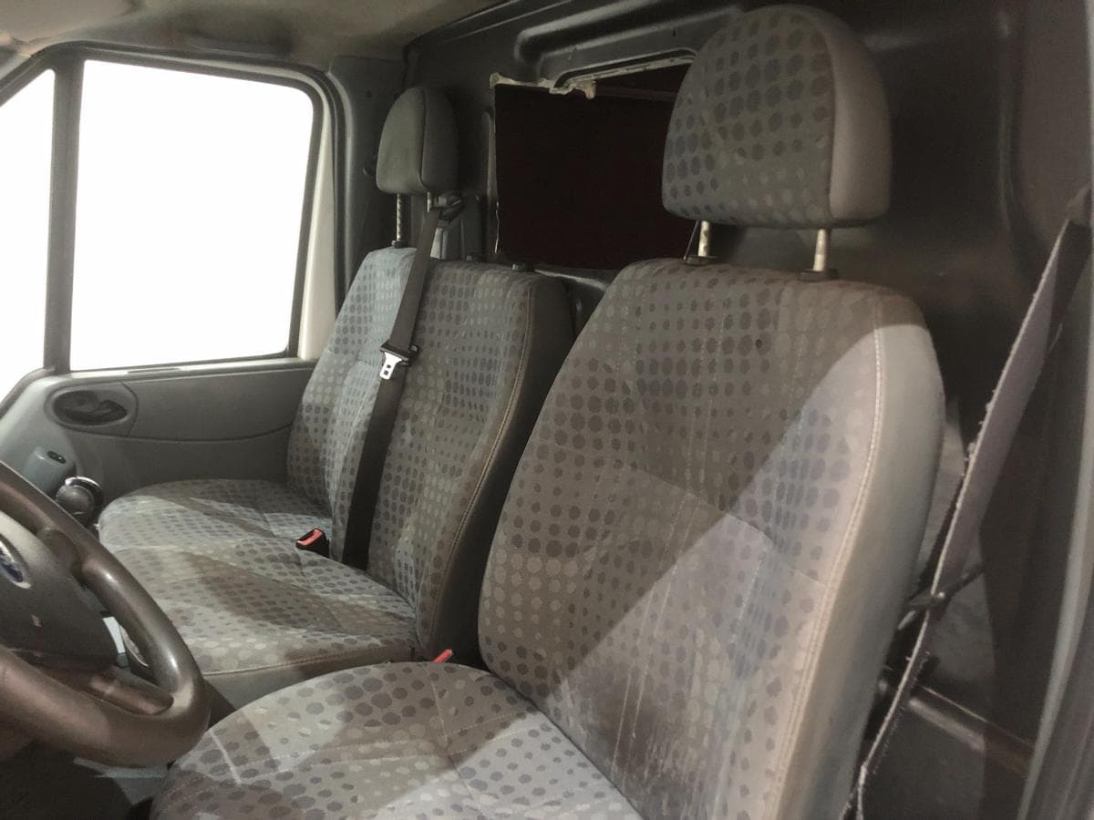 Ford Transit · Ano 2006 — imagen 40